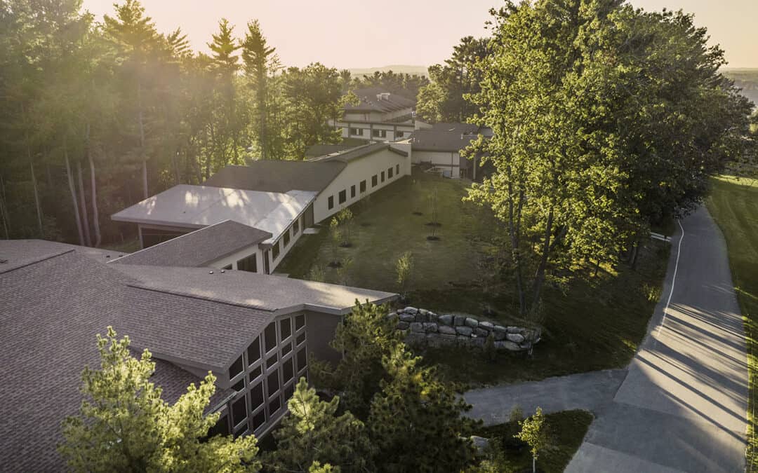 Sundara Woodland Reflections Project of Distinction