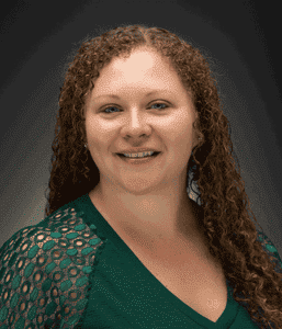 Beth Bomstein Headshot