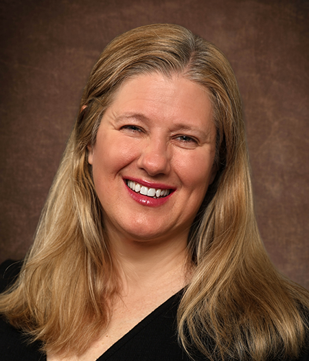 HBI_Kelly-S_headshot | Holtz Builders | General Contractor Kelly Stacionis