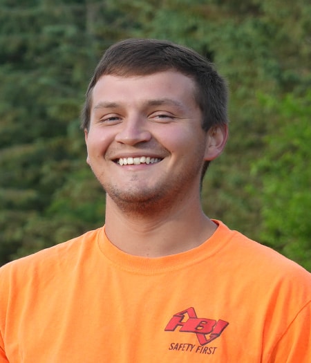 Shawback Taylor_Headshot1 | Holtz Builders | General Contractor Taylor Shawback